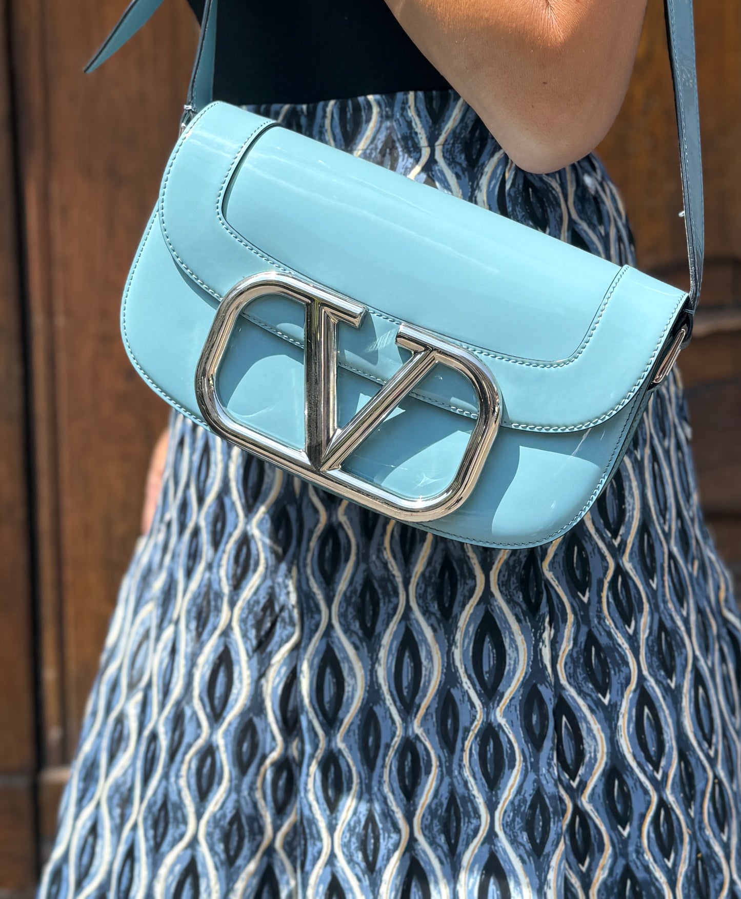VALENTINO SUPER VEE VERNICE AZZURRA
