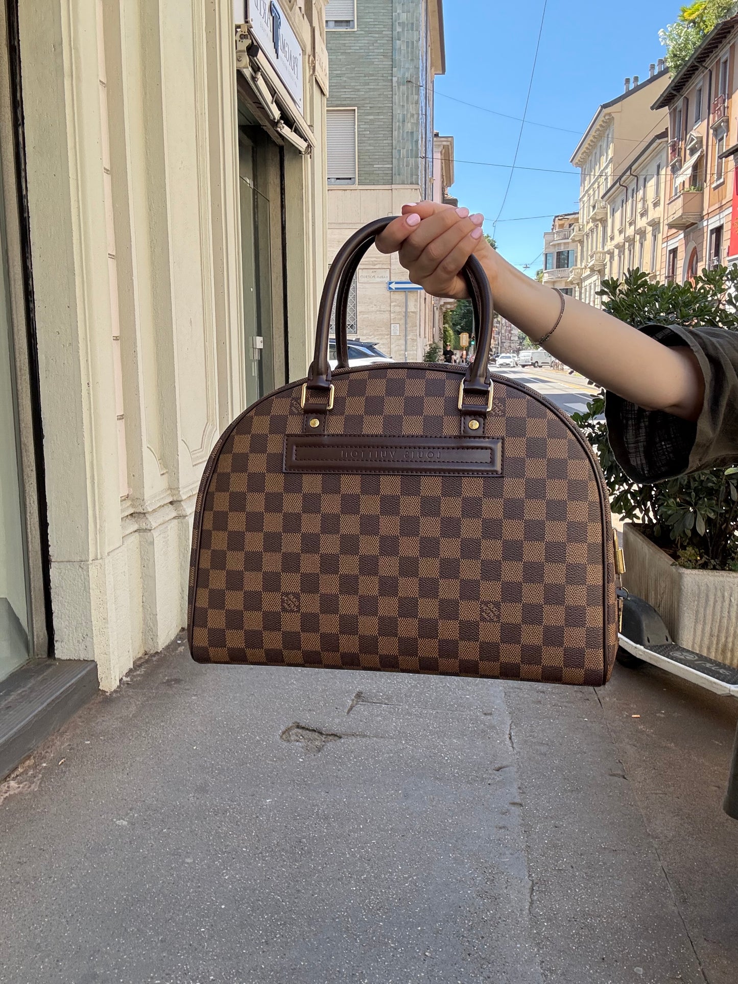 Borsa Louis Vuitton Nolita