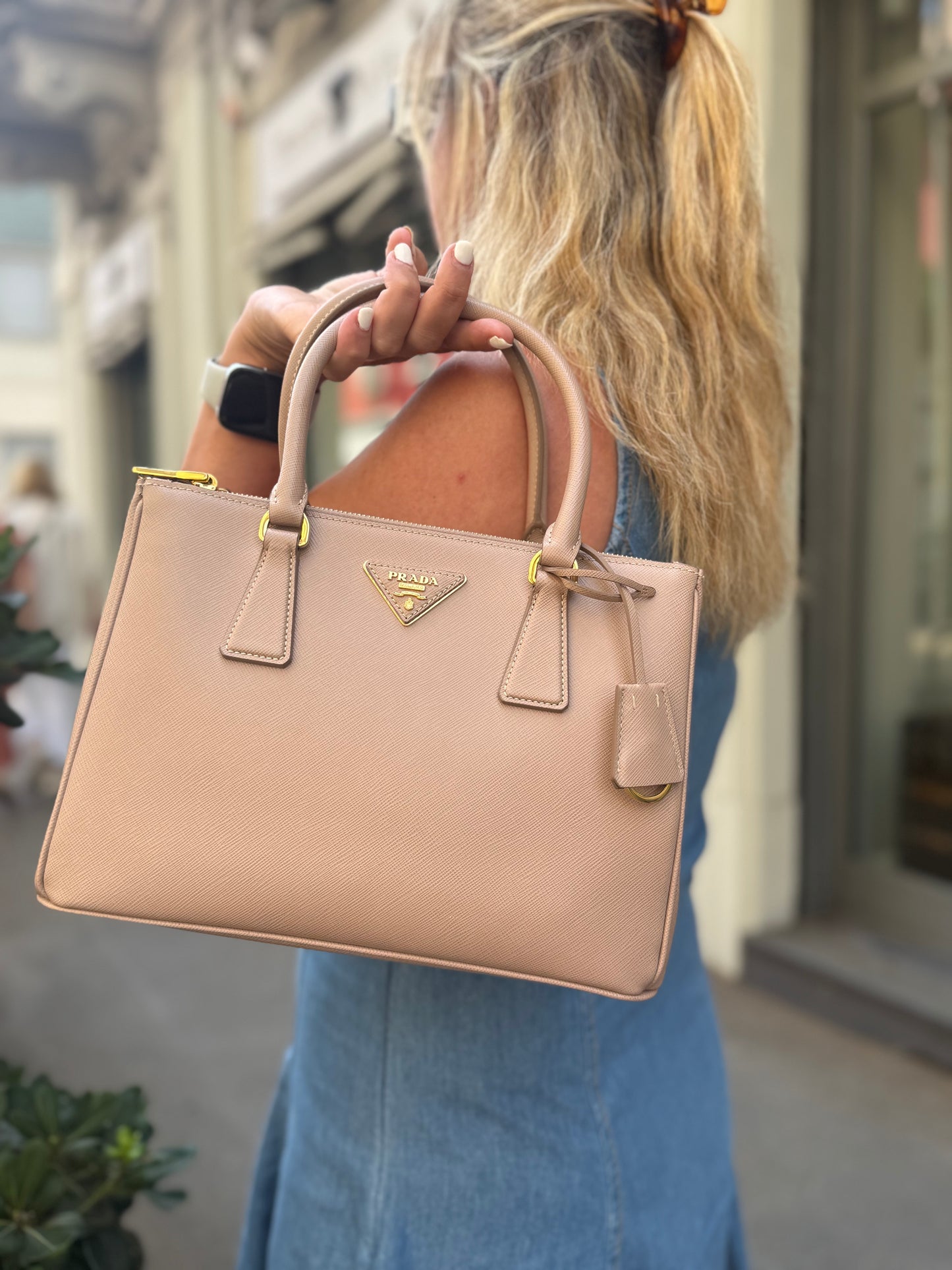Borsa Prada Galleria medium cameo