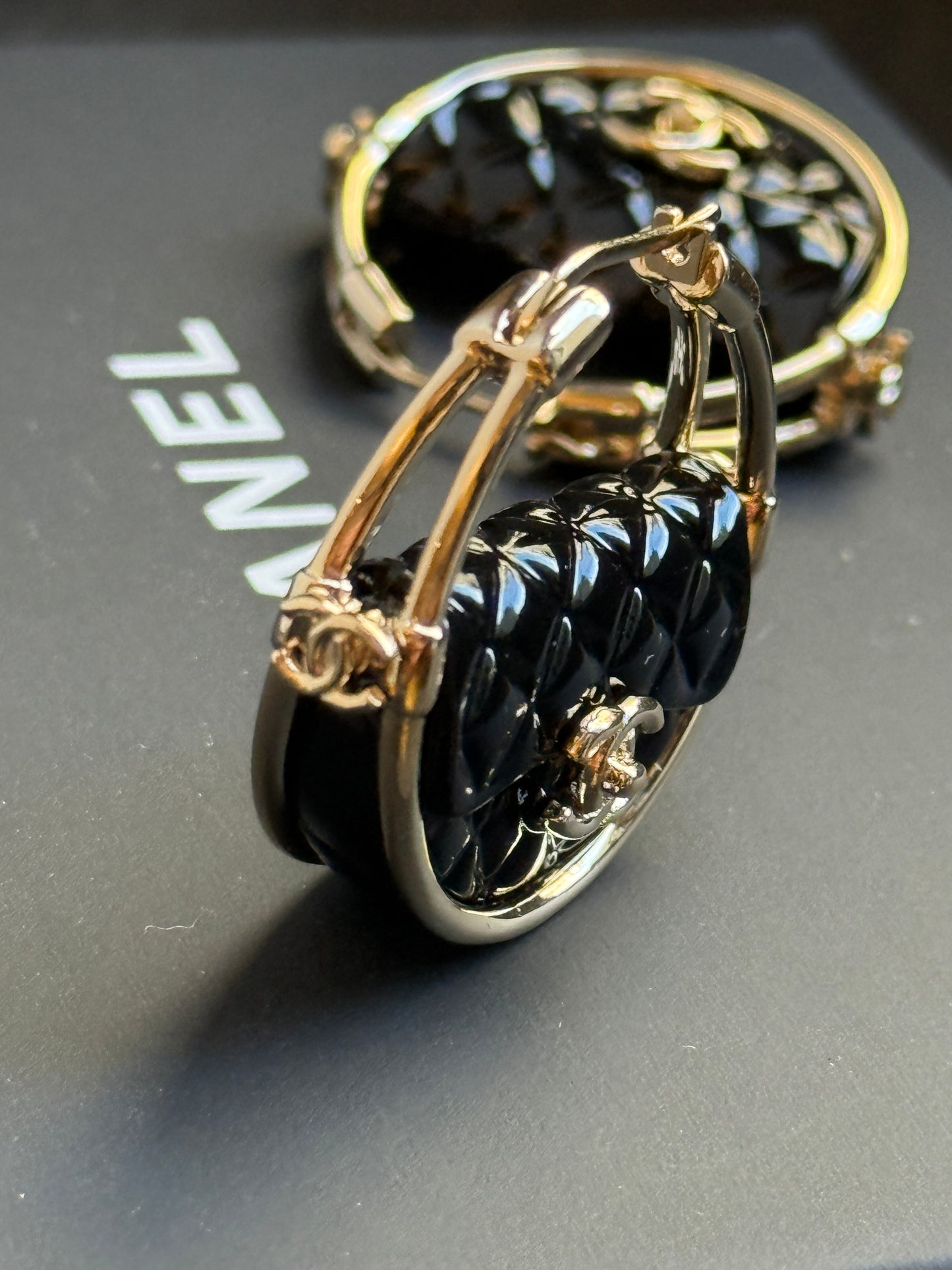 Orecchini Chanel Cerchio