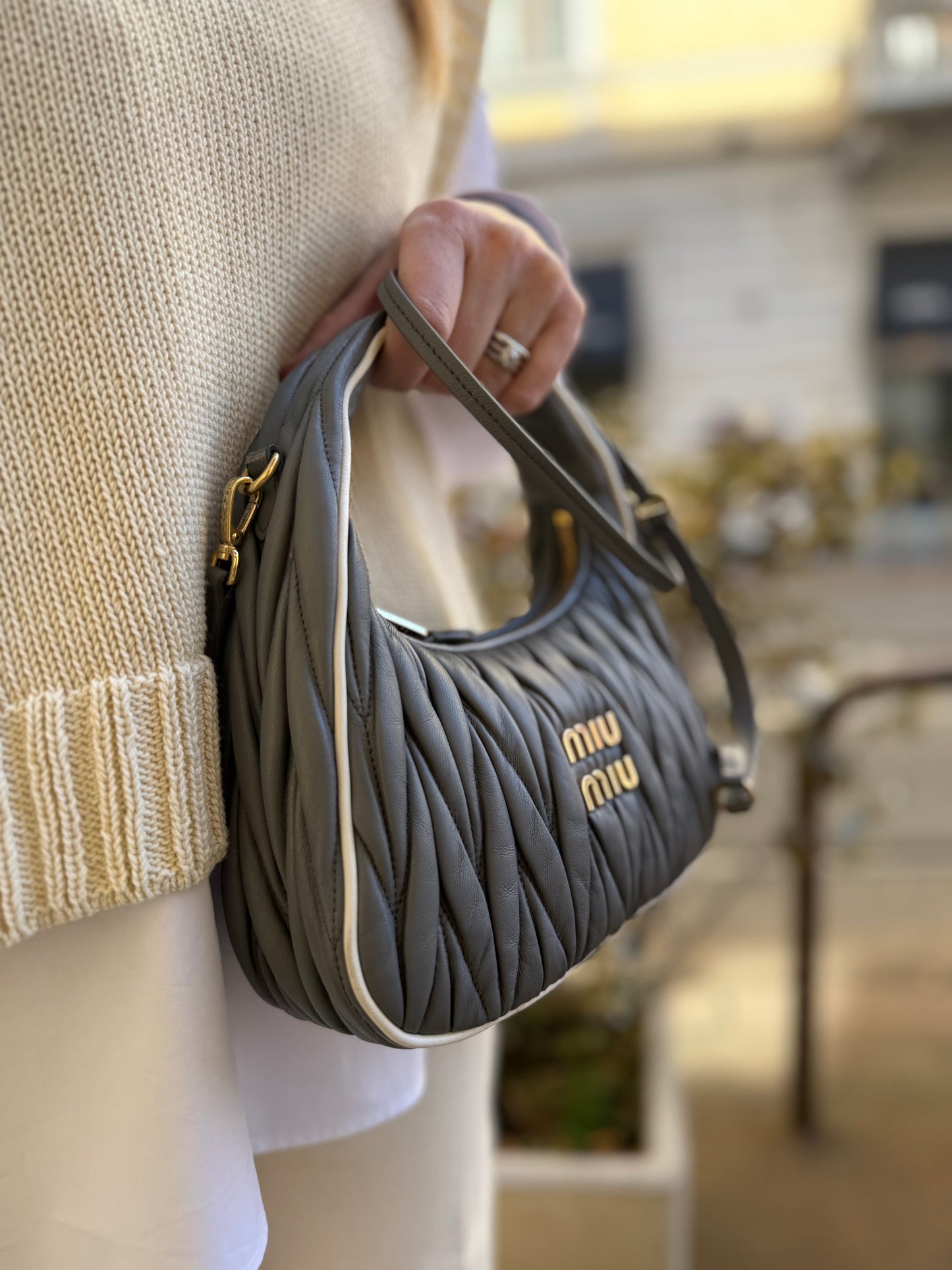 Borsa Prada wander grigia