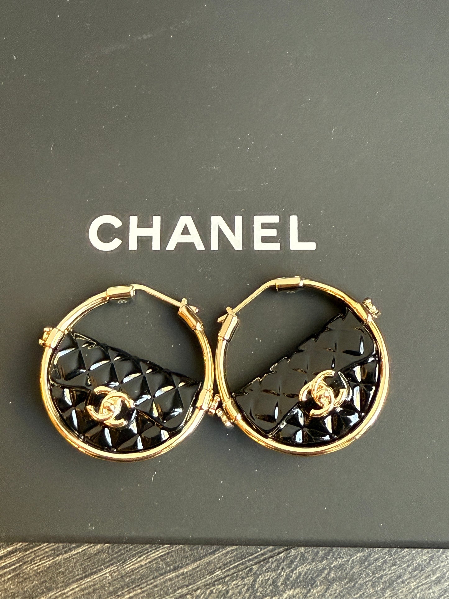 Orecchini Chanel Cerchio